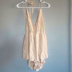 L Forever 21 Contemporary Romper